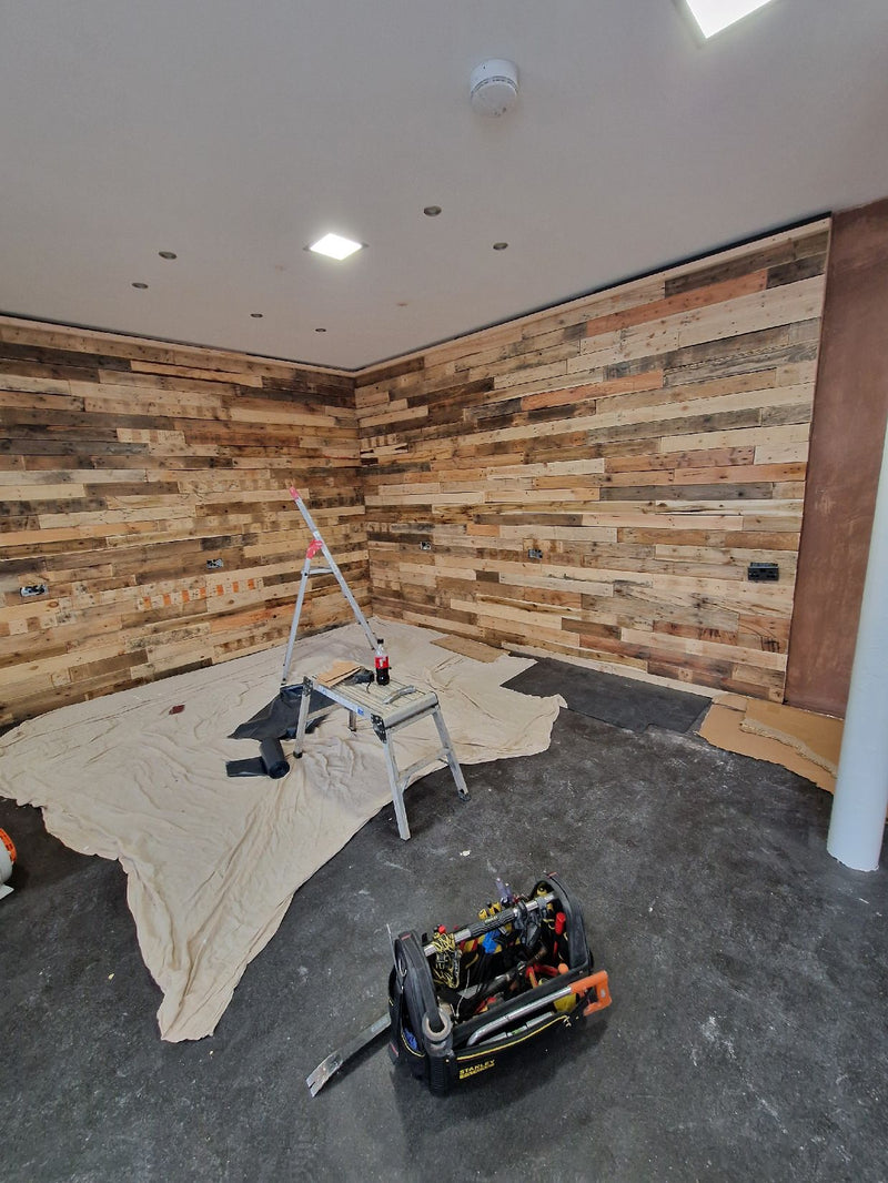 Load image into Gallery viewer, Weathered Rustic Cladding - 1 Square Meter Pack
