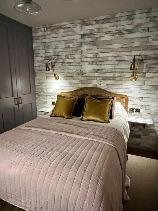 Alpine Whitewash Rustic Wood Cladding - 1m2 Pack
