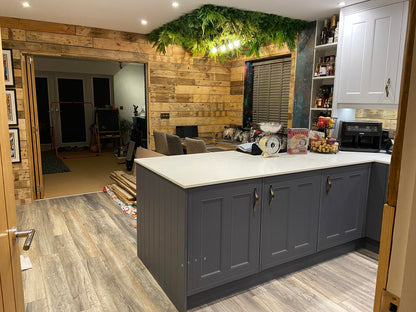 Natural Mixed Tone Rustic Cladding - 5 Square Meter Pack