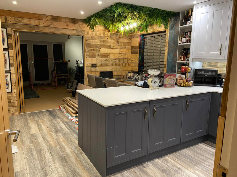 Load image into Gallery viewer, Natural Mixed Tones Rustic Cladding - 35 Square Meter Pack - BULK BUY
