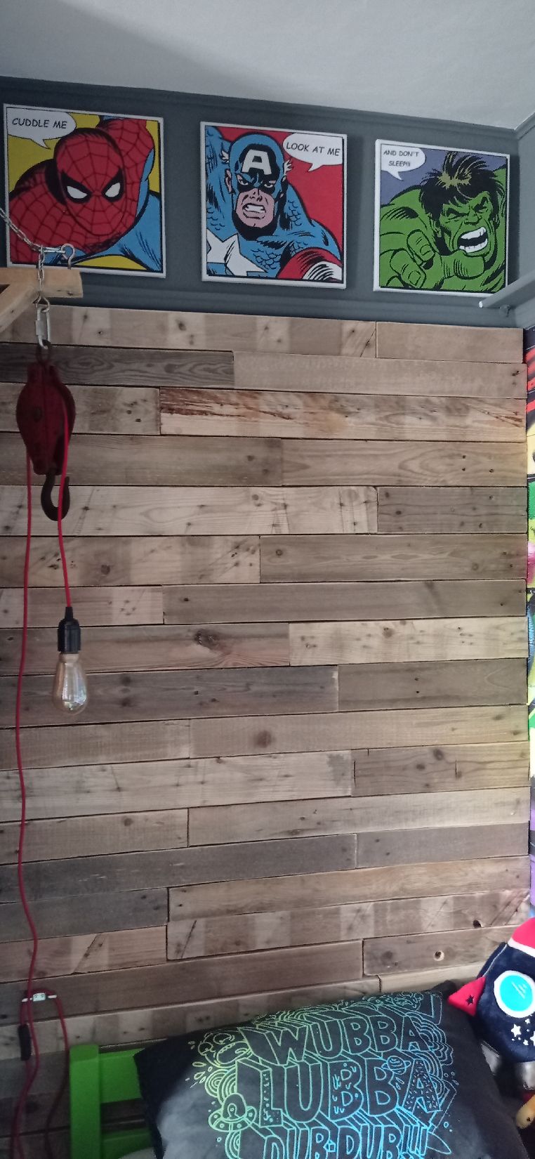 Load image into Gallery viewer, Weathered Rustic Cladding - 1 Square Meter Pack
