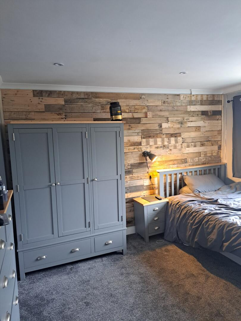 Treated Rustic Reclaimed Wood Cladding - 1 Square Meter Pack