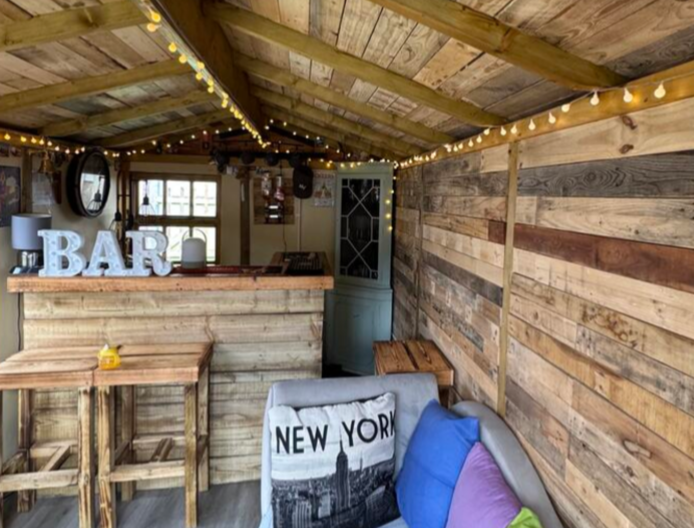 9cm Wide Uniform Cladding - Natural Mixed Boards