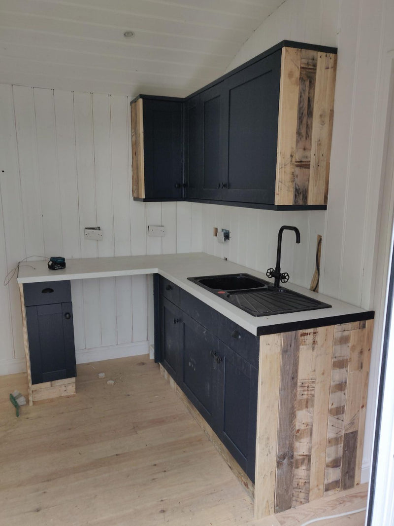 Load image into Gallery viewer, Weathered Rustic Cladding - 1 Square Meter Pack

