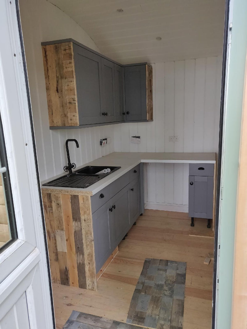 Load image into Gallery viewer, Weathered Rustic Cladding - 1 Square Meter Pack
