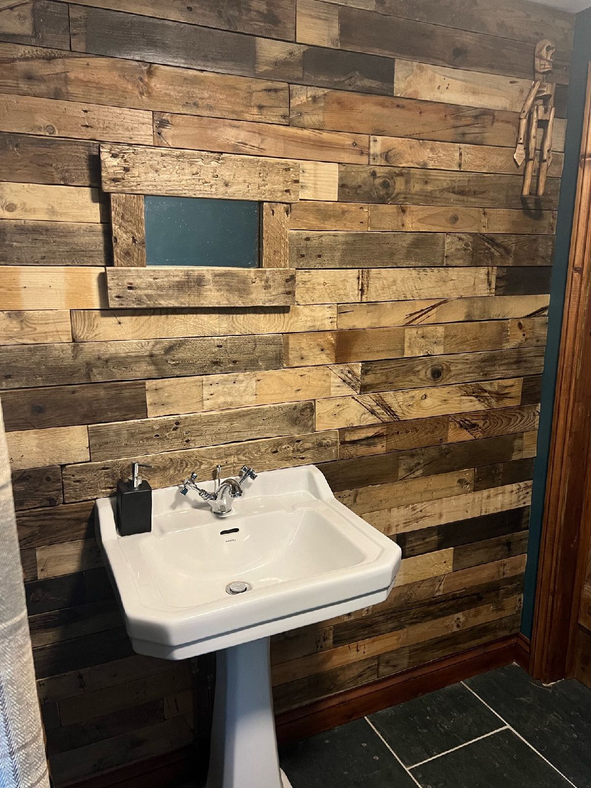 Natural Mixed Tone Rustic Cladding - 5 Square Meter Pack