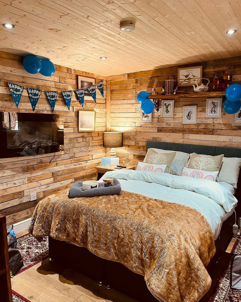 Load image into Gallery viewer, Natural Mixed Tone Rustic Cladding - 1 Square Meter Pack
